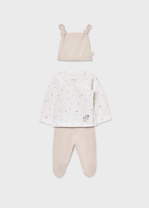 Newborn natural Tree Gift Set with Hat