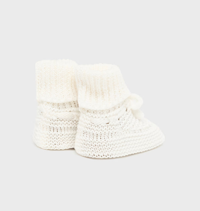Winter Ivory Knit Baby Booties