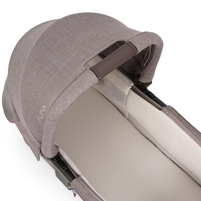 Nuna x BMW SWIV & TRIV Series Bassinet + Stand