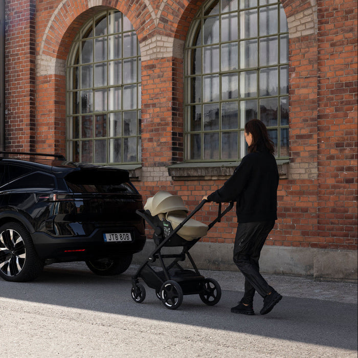 Thule Charm Stroller 2-in-1