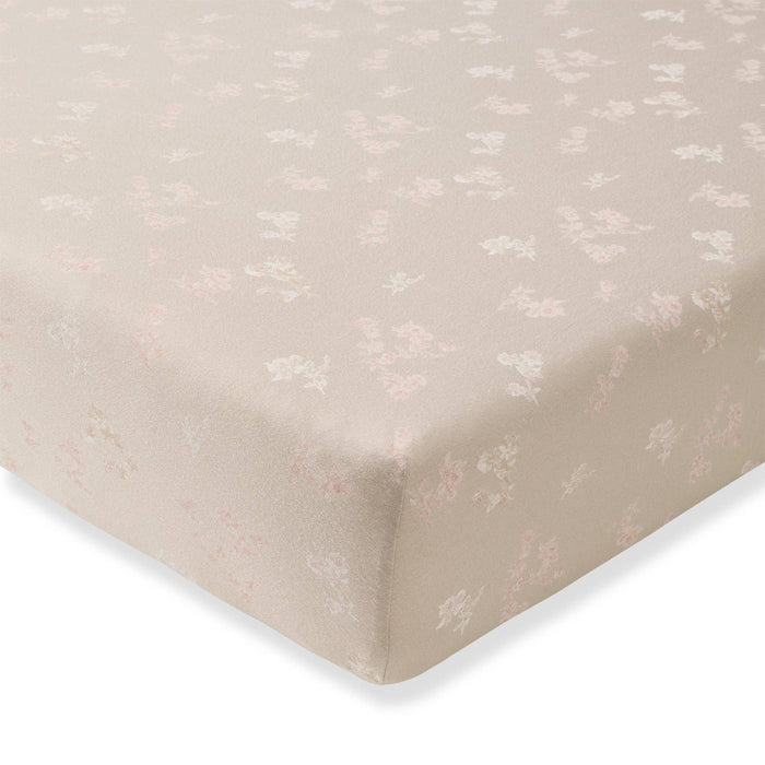 Burt's Bees Baby - Whimsical Floral Crib Sheet: Hummus