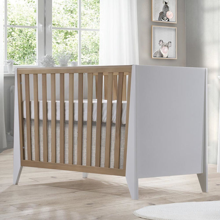 Nest Flexx Classic Crib- White/Natural