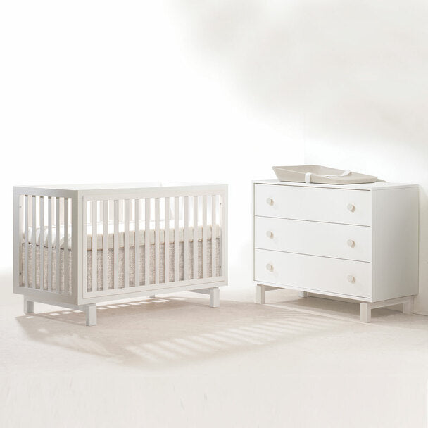 Tulip Bjorn White/White Classic Crib & 3 Drawer Dresser XL Set