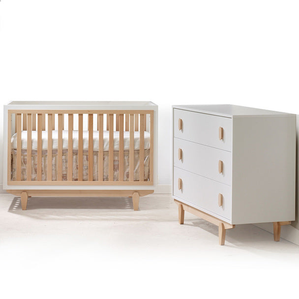 Tulip Tate White/Natural Classic Crib & 3 Drawer XL Dresser Set